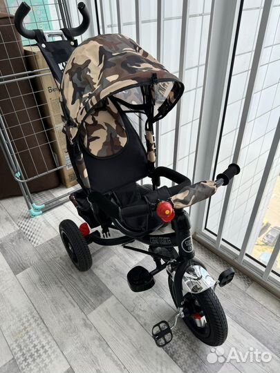 Трехколесный велосипед детский с ручкой