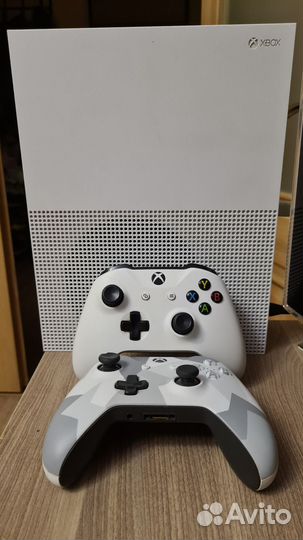 Xbox One s 500 gb