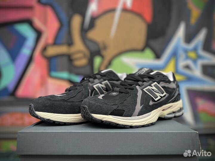 Кроссовки New Balance 1906r