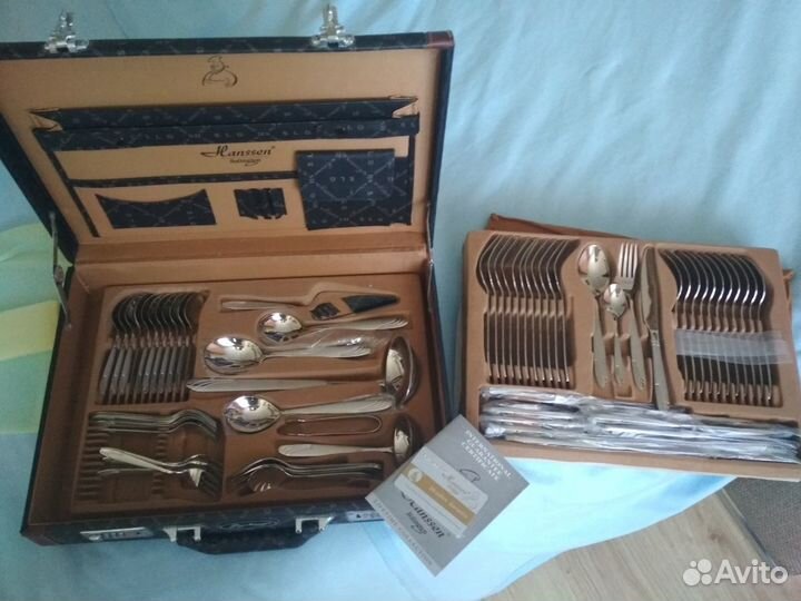 Столовый набор ложек,вилок,набор кастрюль