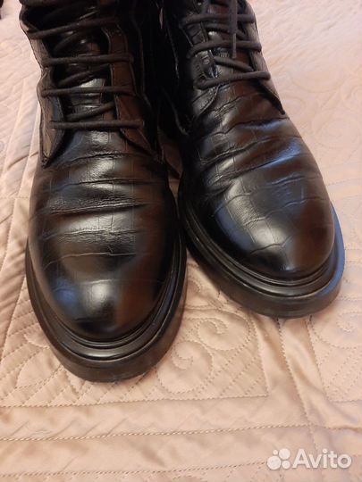 Ботинки женские 40