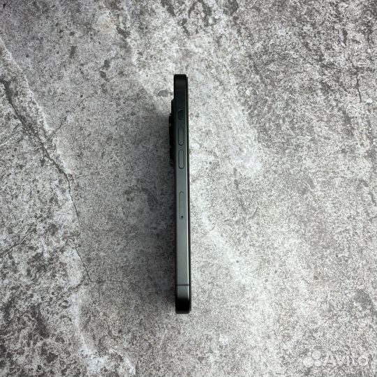 Новый iPhone 15 Pro (Sim+Esim)