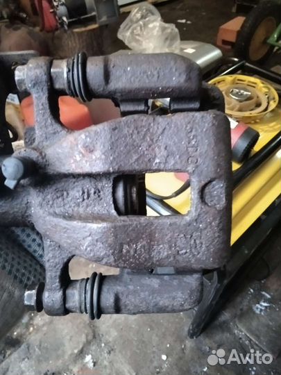 Суппорт hyundai solaris