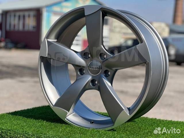 Диск литой Replica Audi Rotor 5x112