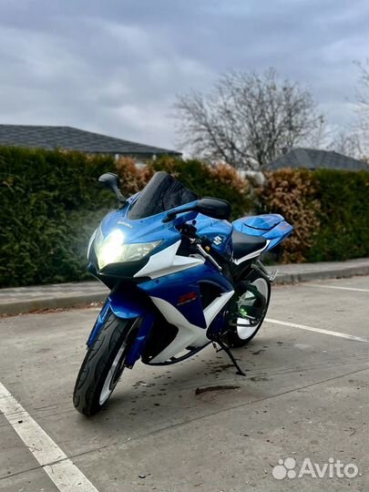 Продам suzuki gsx-r 750 k8