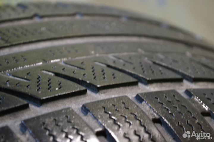 Bridgestone Blizzak LM-30 205/55 R16