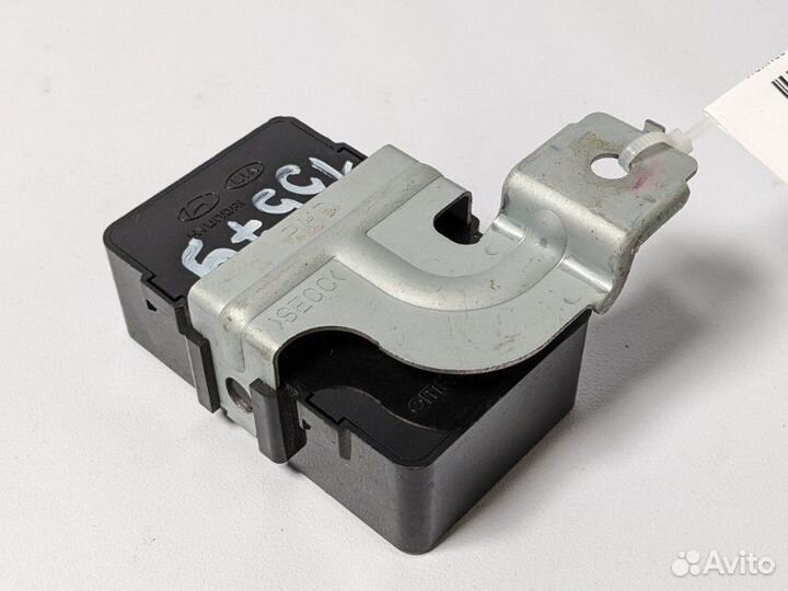 Блок управления центральным замком Kia Sportage SL