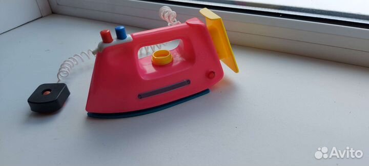 Пластмассовые игрушки времён СССР