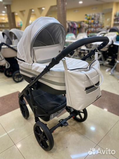 Pituso Коляска 2 в1 Luna Luxury Кожа/Silver Grey