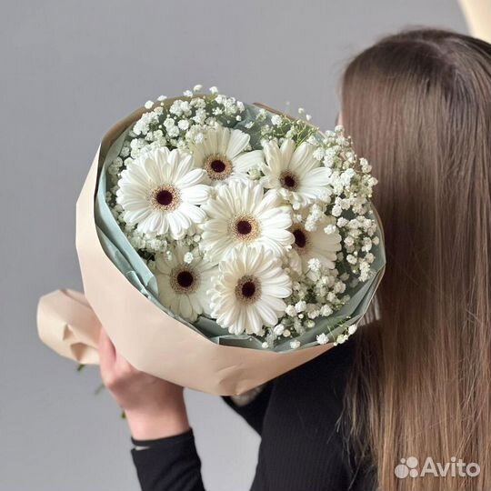 Букет из гермини и нежная гипсофила