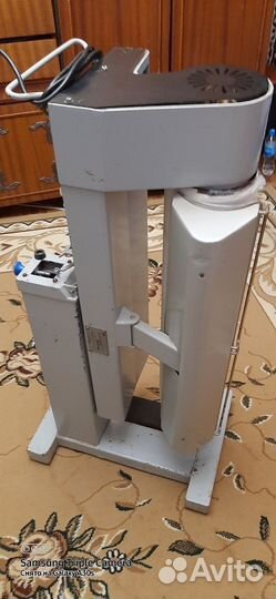 Гладильная машина Ульяна бытовая