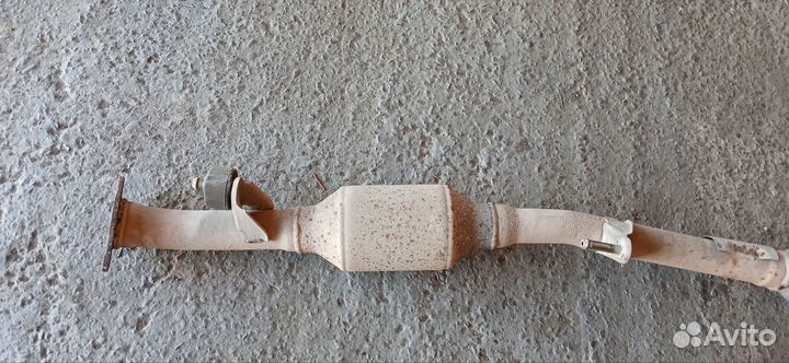 Труба выхлопная toyota voxy azr65