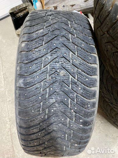 Nokian Tyres Hakkapeliitta 8 SUV 275/50 R20 113T