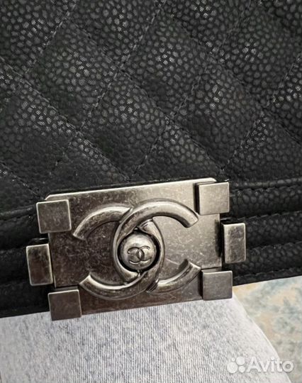 Сумка Chanel boy medium