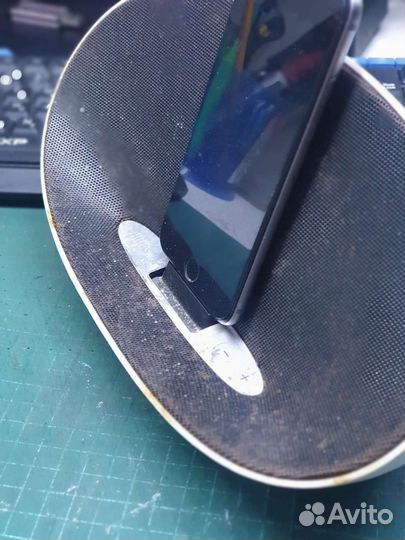 Док станция philips DS3400