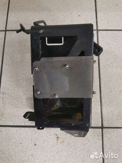 Корпус аккумулятора brp mxz renegade 1000 h o