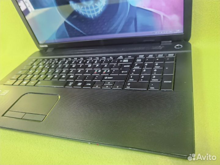 Ноутбук бу Toshiba 4 ядра i3 SSD 17.3 6gb windows