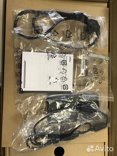 Ноутбук MSI GF76 katana