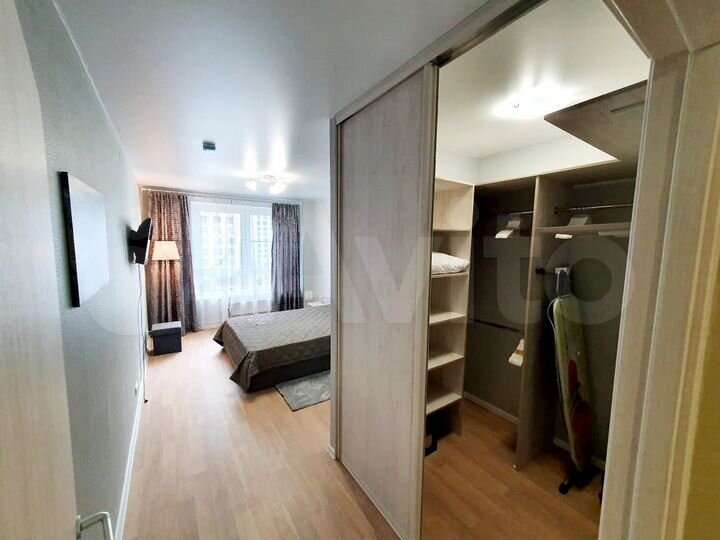 2-к. квартира, 67 м², 16/16 эт.