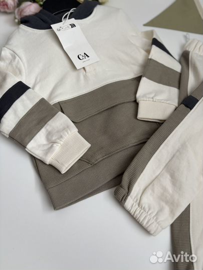 Костюм на мальчика 86, С&А