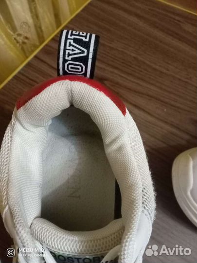 Модные кроссовки Р36