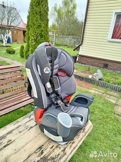 Детское автокресло Graco Nautilus