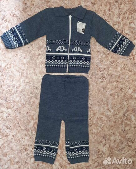 Костюм детский новый