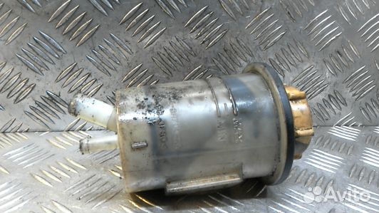 Бачок гу ford transit 6 sparka (97A10NO01)