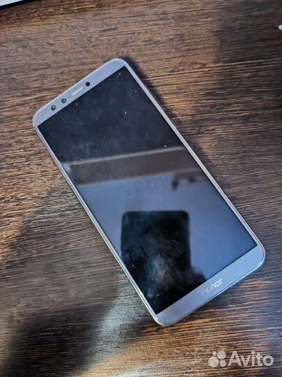 Телефон honor 9 lite (3 чехла в подарок)