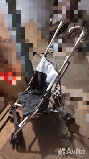 Прогулочная коляска трость