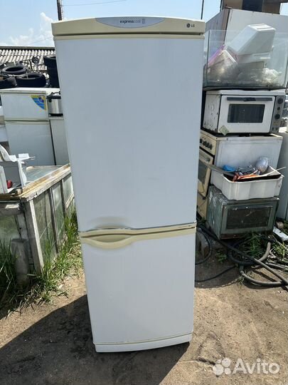 Холодильник Lg