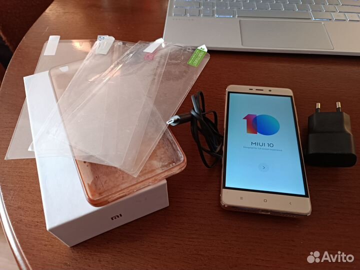 Xiaomi Redmi 4 PRO, 3/32 ГБ