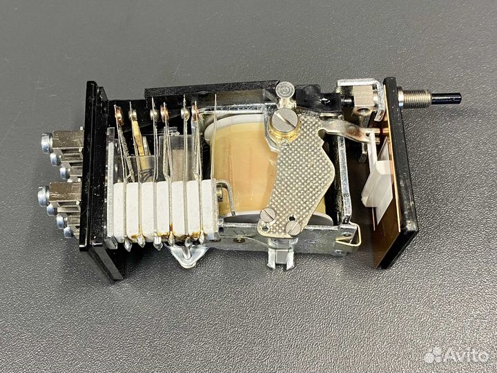 Mauell MR11-40 220V DC Реле, новое, 1 шт