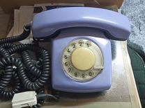 Ст�аринный телефонный аппарат