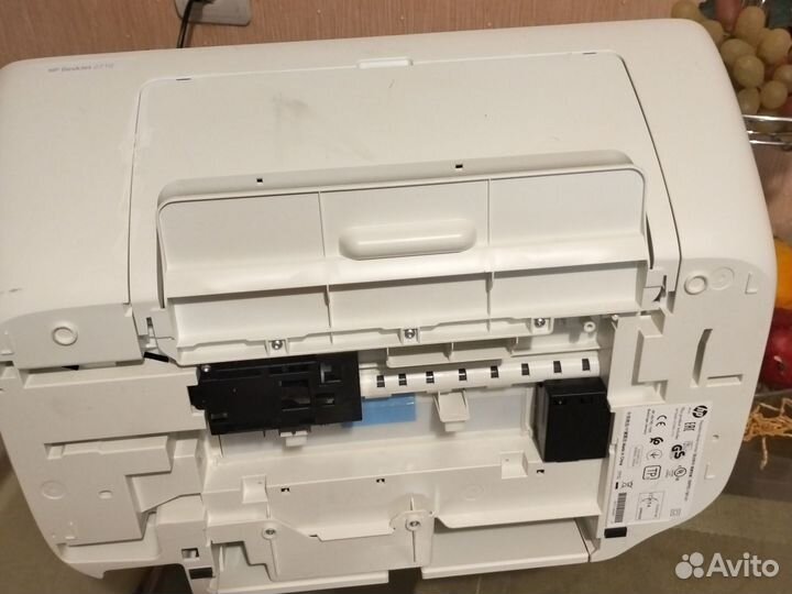 Цветной лазерный принтер HP Deskjet 2710