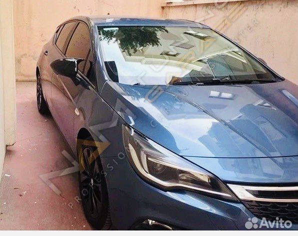 Накладка зеркала Opel Astra K