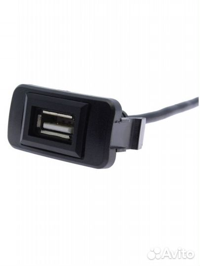 USB разъем в штатную заглушку для Toyota до 2010