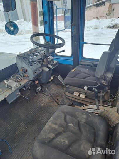 Трактор ХТЗ 17221, 2010