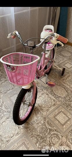 Детский велосипед четырехколесный для девочек
