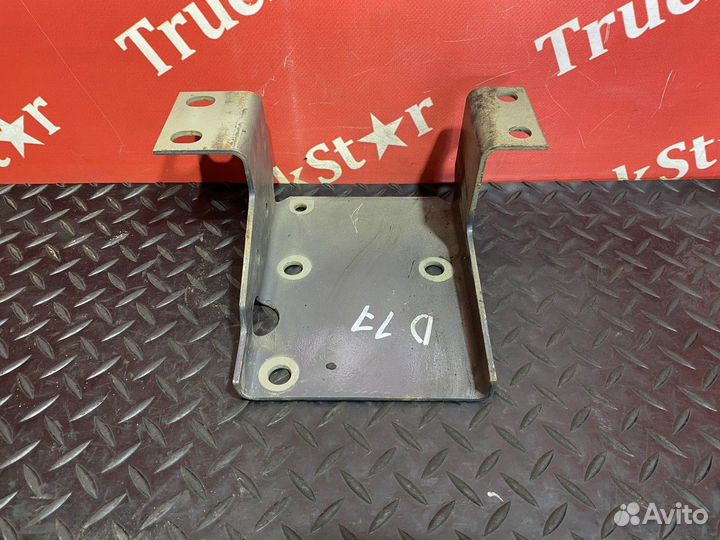 Кронштейн осушителя воздуха Daf XF105