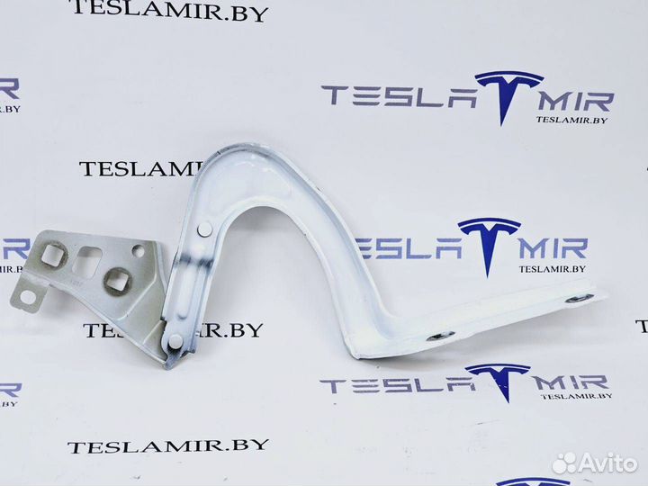 Петля капота правая Tesla Model Y 2021 1496268-00