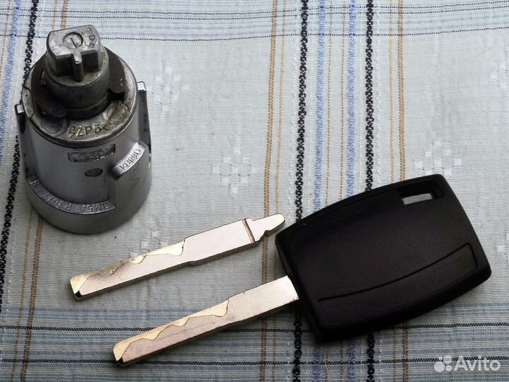 Личинка замка зажигания ford Focus 2, S-MAX 1
