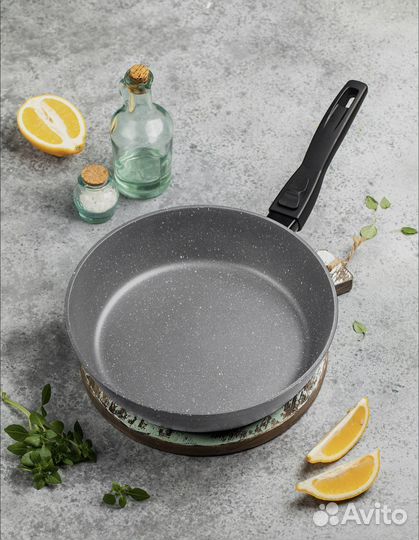 Сковорода 28см со съемной ручкой
