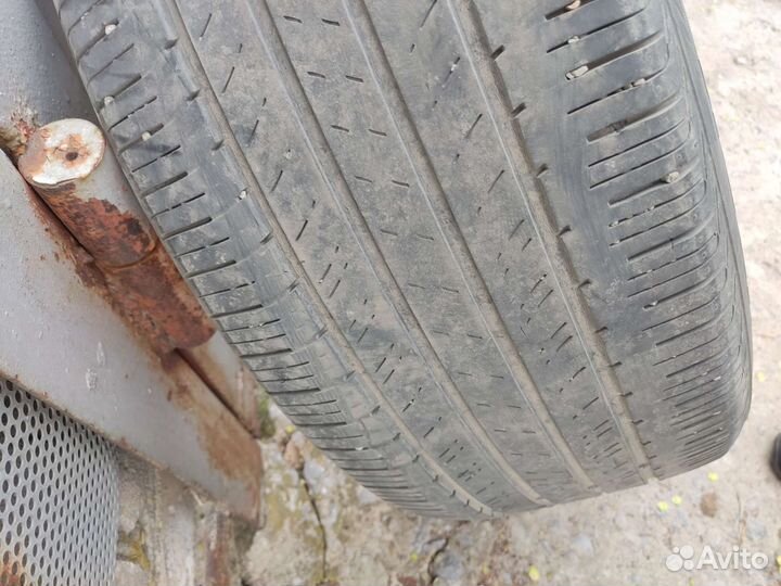 Hankook Dynapro HP2 RA33 235/55 R19 101H