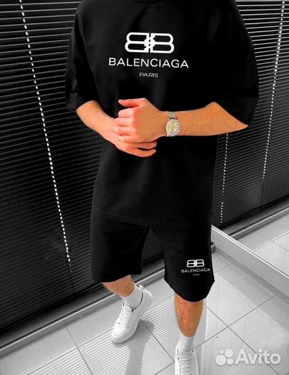 Спортивный костюм Balenciaga новый