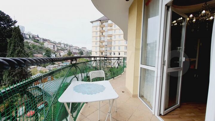 2-к. квартира, 55 м², 3/9 эт.