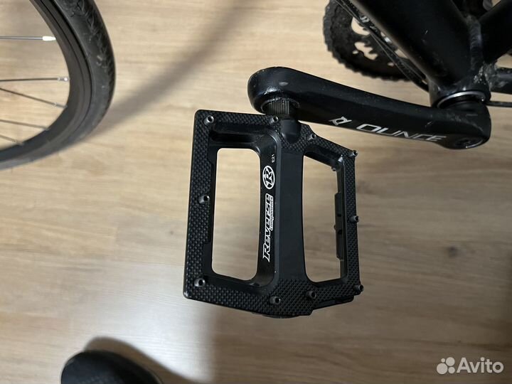 Шоссейный велосипед Outleap Trackway