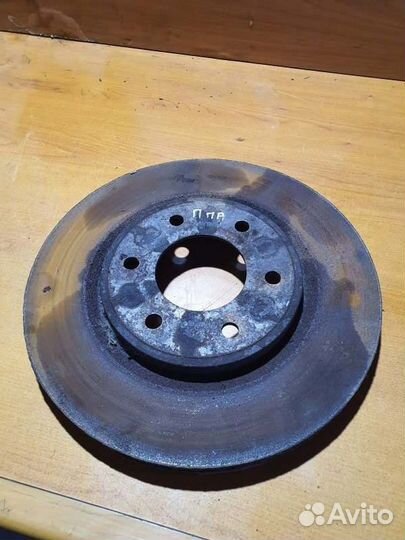 Тормозной диск передний Infiniti Qx56 VK56VD 5.6L