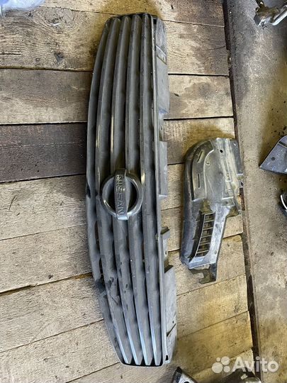 Решетка радиатора nissan skyline v35 купе