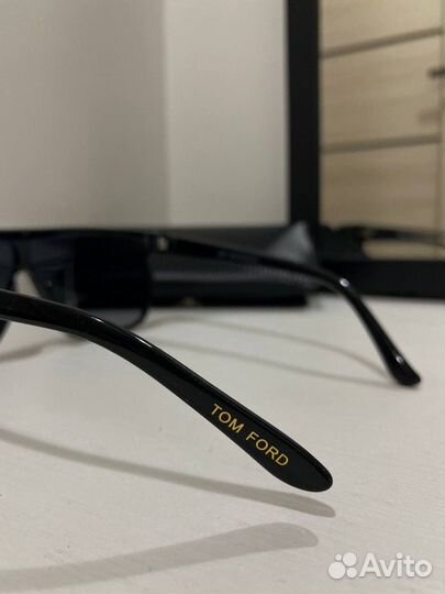 Солнцезащитные очки мужские Tom ford